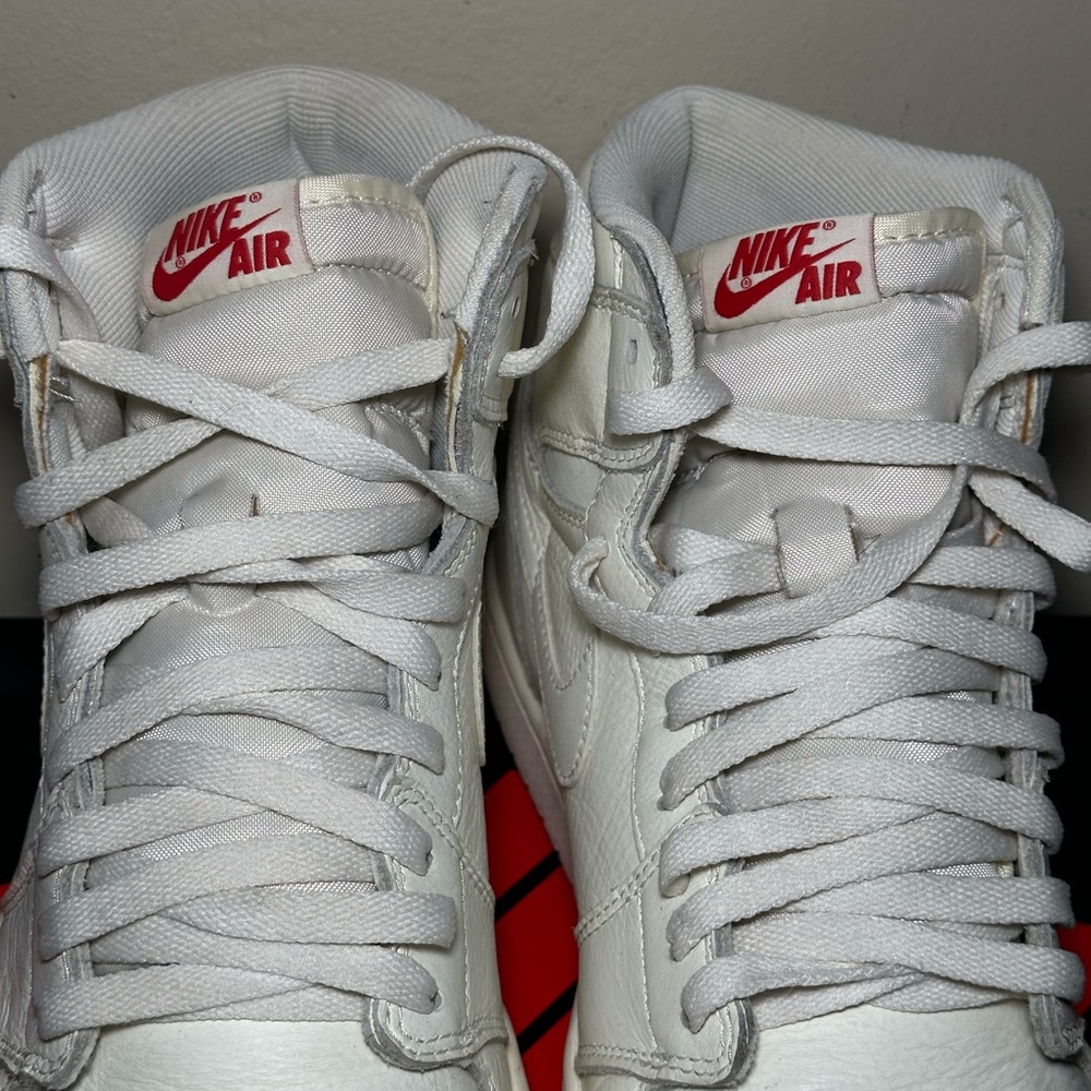 Nike Air Jordan 1 Retro High OG Sail 555088 Mens US10.5 - Picture 3 of 8